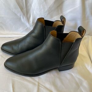 Nisolo Eva Everyday Chelsea Boot